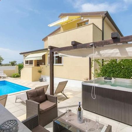 Gimy Villa&App 1 Porec Gedići Esterno foto